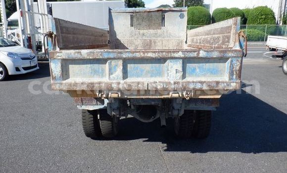 Buy Used Nissan UD Blue Truck in Kampala in Uganda Buy Used Nissan UD Blue Truck in Kampala in Uganda