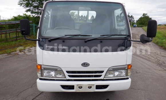 Buy Used Nissan UD White Truck in Kampala in Uganda Buy Used Nissan UD White Truck in Kampala in Uganda