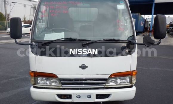 Buy Used Nissan UD White Truck in Kampala in Uganda Buy Used Nissan UD White Truck in Kampala in Uganda
