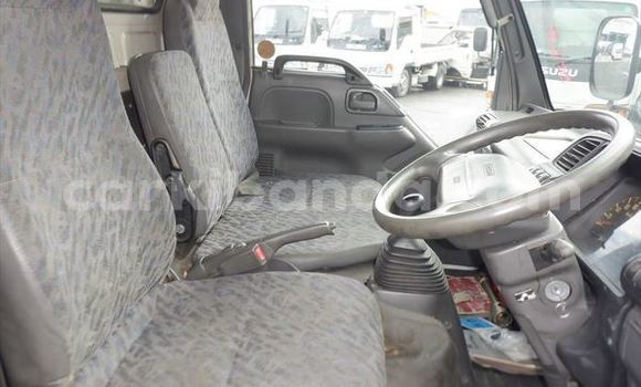 Buy Used Nissan UD White Truck in Kampala in Uganda Buy Used Nissan UD White Truck in Kampala in Uganda