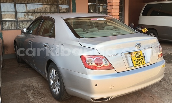Acheter Occasion Voiture Toyota Mark X Gris à Kampala, Ouganda Acheter Occasion Voiture Toyota Mark X Gris à Kampala, Ouganda