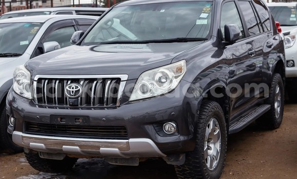 Acheter Occasion Voiture Toyota Prado Autre à Kampala, Ouganda Acheter Occasion Voiture Toyota Prado Autre à Kampala, Ouganda