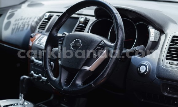 Nunua Ilio tumika Nissan Morano Fedha Gari ndani ya Kampala nchini Uganda Nunua Ilio tumika Nissan Morano Fedha Gari ndani ya Kampala nchini Uganda