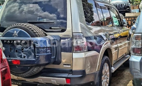 Acheter Occasion Voiture Mitsubishi Pajero Autre à Kampala, Ouganda