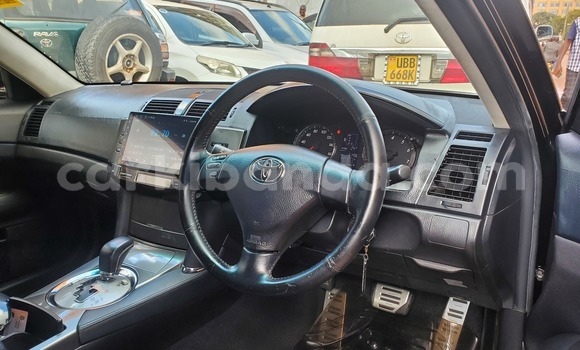Buy Import Toyota Harrier Black Car in Kampala in Uganda Buy Import Toyota Harrier Black Car in Kampala in Uganda