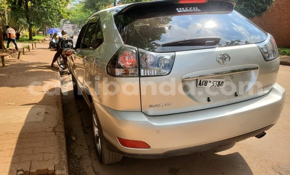 Gura Imported Toyota Harrier Silver Imodoka i Kampala mu Uganda Gura Imported Toyota Harrier Silver Imodoka i Kampala mu Uganda