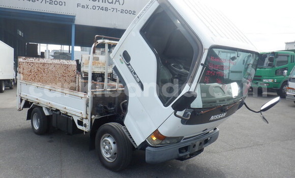 Buy Used Nissan UD White Truck in Kampala in Uganda Buy Used Nissan UD White Truck in Kampala in Uganda