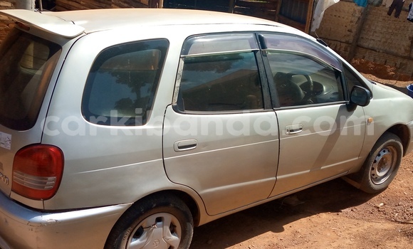 Gura Yakoze Toyota Corolla Spacio Silver Imodoka i Masaka mu Uganda Gura Yakoze Toyota Corolla Spacio Silver Imodoka i Masaka mu Uganda