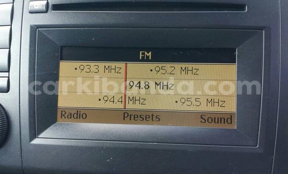 Buy Used Mercedes‒Benz ML–Class Silver Car in Kampala in Uganda Buy Used Mercedes‒Benz ML–Class Silver Car in Kampala in Uganda