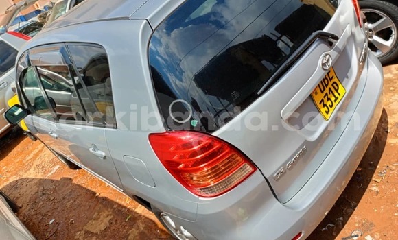 Gura Yakoze Toyota Spacio Silver Imodoka i Kampala mu Uganda Gura Yakoze Toyota Spacio Silver Imodoka i Kampala mu Uganda