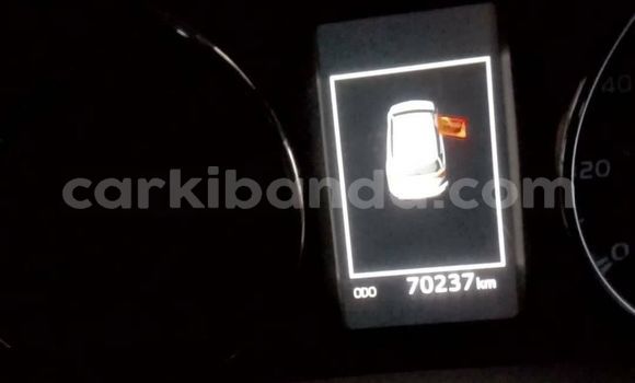 Gura Yakoze Toyota RAV4 Other Imodoka i Kampala mu Uganda Gura Yakoze Toyota RAV4 Other Imodoka i Kampala mu Uganda