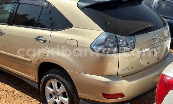 Acheter Occasion Voiture Toyota Harrier Autre à Kampala, Ouganda Acheter Occasion Voiture Toyota Harrier Autre à Kampala, Ouganda