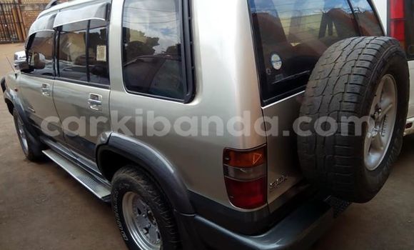 Buy Used Isuzu Bighorn Silver Car in Kampala in Uganda Buy Used Isuzu Bighorn Silver Car in Kampala in Uganda