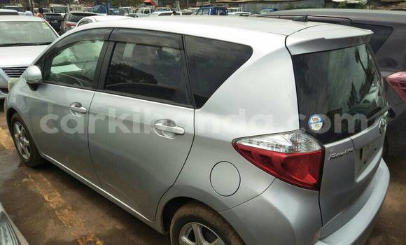 Acheter Occasion Voiture Toyota Ractis Autre à Kampala, Ouganda Acheter Occasion Voiture Toyota Ractis Autre à Kampala, Ouganda