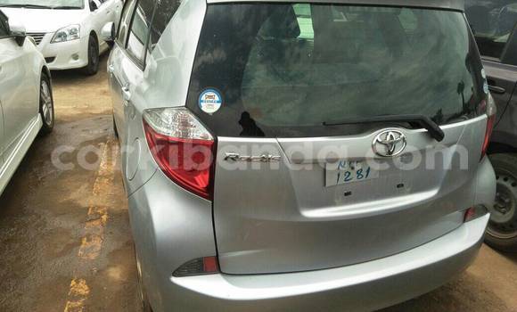 Acheter Occasion Voiture Toyota Ractis Autre à Kampala, Ouganda Acheter Occasion Voiture Toyota Ractis Autre à Kampala, Ouganda
