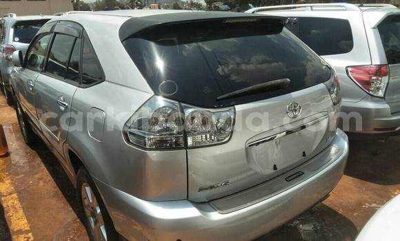 Acheter Occasion Voiture Toyota Harrier Autre à Kampala, Ouganda Acheter Occasion Voiture Toyota Harrier Autre à Kampala, Ouganda
