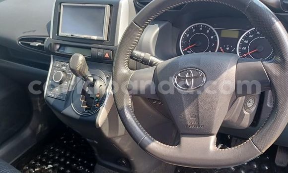 Buy Used Toyota Wish White Car in Kampala in Uganda Buy Used Toyota Wish White Car in Kampala in Uganda