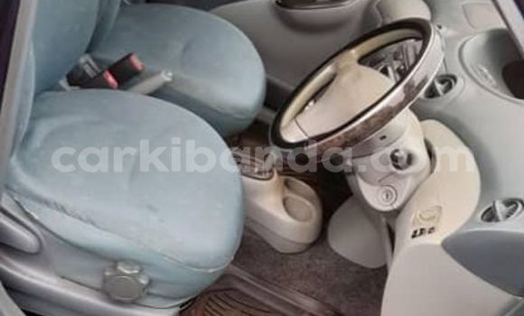 Acheter Occasion Voiture Toyota Vitz Autre à Kampala, Ouganda Acheter Occasion Voiture Toyota Vitz Autre à Kampala, Ouganda