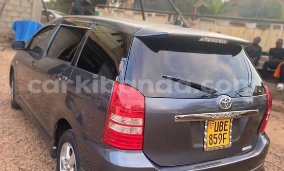 Acheter Occasion Voiture Toyota Wish Autre à Kampala, Ouganda Acheter Occasion Voiture Toyota Wish Autre à Kampala, Ouganda