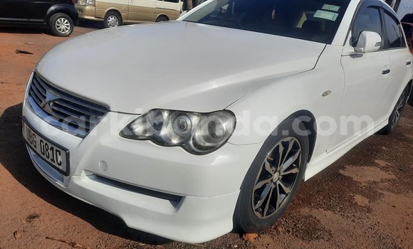 Buy Used Toyota Mark X White Car in Kampala in Uganda