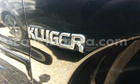 Gura Yakoze Toyota Kluger Black Imodoka i Kampala mu Uganda Gura Yakoze Toyota Kluger Black Imodoka i Kampala mu Uganda