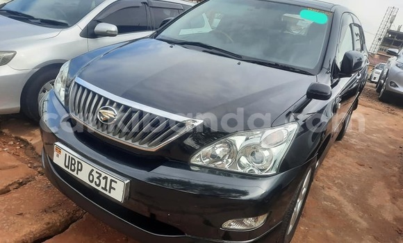 Acheter Occasion Voiture Toyota Harrier Noir à Kampala, Ouganda Acheter Occasion Voiture Toyota Harrier Noir à Kampala, Ouganda