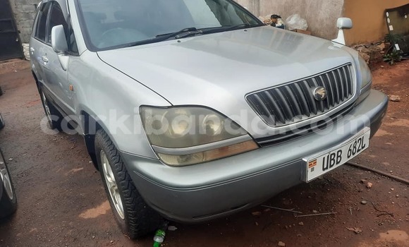 Acheter Occasion Voiture Toyota Harrier Autre à Kampala, Ouganda Acheter Occasion Voiture Toyota Harrier Autre à Kampala, Ouganda