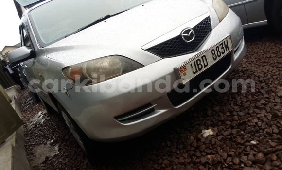 Nunua Ilio tumika Mazda 2 Nyingine Gari ndani ya Kampala nchini Uganda