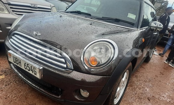 Acheter Occasion Voiture MINI Cooper Noir à Kampala, Ouganda Acheter Occasion Voiture MINI Cooper Noir à Kampala, Ouganda