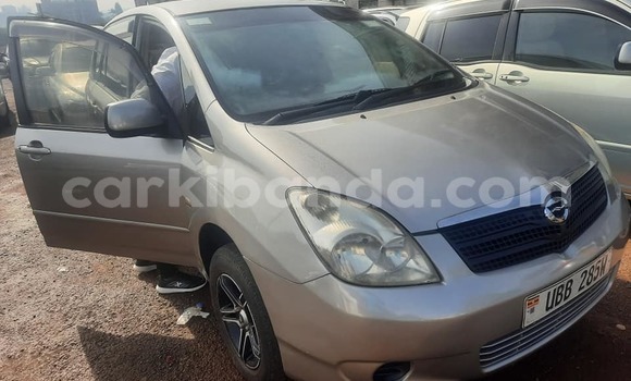 Acheter Occasion Voiture Toyota Spacio Autre à Kampala, Ouganda Acheter Occasion Voiture Toyota Spacio Autre à Kampala, Ouganda