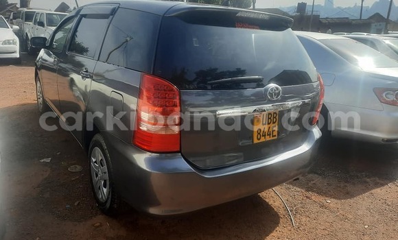Acheter Occasion Voiture Toyota Wish Autre à Kampala, Ouganda Acheter Occasion Voiture Toyota Wish Autre à Kampala, Ouganda