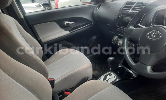 Acheter Occasion Voiture Toyota IST Autre à Kampala, Ouganda Acheter Occasion Voiture Toyota IST Autre à Kampala, Ouganda