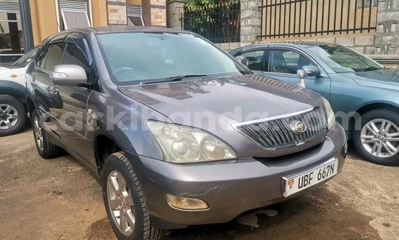Gura Yakoze Toyota Harrier Other Imodoka i Mukono mu Uganda Gura Yakoze Toyota Harrier Other Imodoka i Mukono mu Uganda
