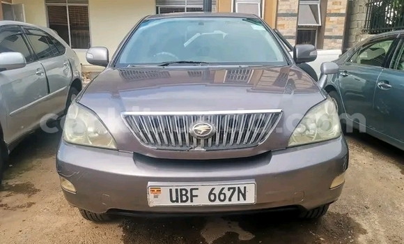 Gura Yakoze Toyota Harrier Other Imodoka i Mukono mu Uganda Gura Yakoze Toyota Harrier Other Imodoka i Mukono mu Uganda