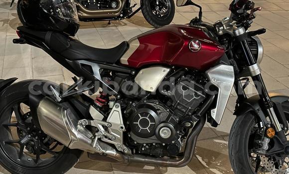 Buy Used Honda CB Red Bike in Kampala in Uganda