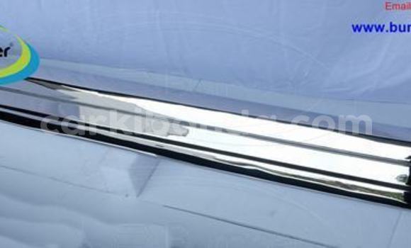 Nunua VW T2 Bay Window Bus ndani ya Arua nchini Uganda Nunua VW T2 Bay Window Bus ndani ya Arua nchini Uganda