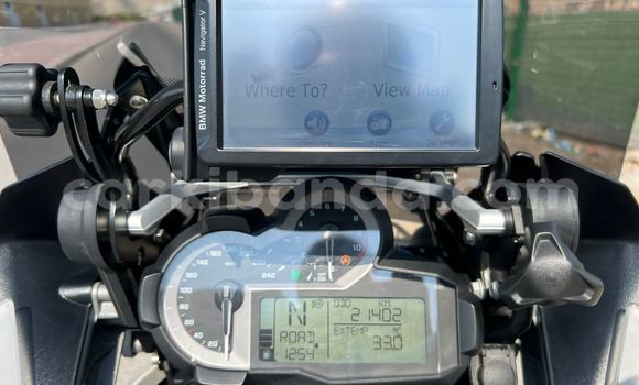 Buy Used BMW R1200GS Adventure White Bike in Kampala in Uganda Buy Used BMW R1200GS Adventure White Bike in Kampala in Uganda