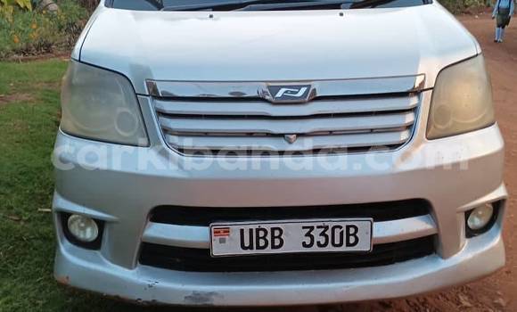Nunua Ilio tumika Toyota Noah Nyingine Gari ndani ya Busembatia nchini Mashariki Nunua Ilio tumika Toyota Noah Nyingine Gari ndani ya Busembatia nchini Mashariki