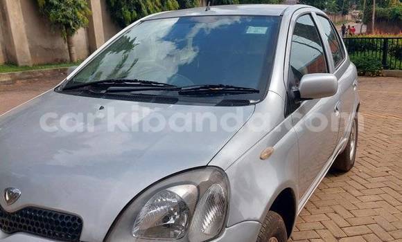 Nunua Ilio tumika Toyota Vitz Nyingine Gari ndani ya Busembatia nchini Mashariki Nunua Ilio tumika Toyota Vitz Nyingine Gari ndani ya Busembatia nchini Mashariki