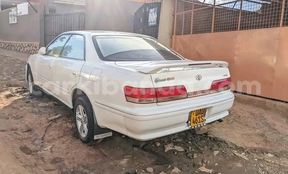 Buy Used Toyota Mark II White Car in Kampala in Uganda