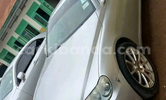 Acheter Occasion Voiture Toyota Mark X Gris à Kampala, Ouganda Acheter Occasion Voiture Toyota Mark X Gris à Kampala, Ouganda