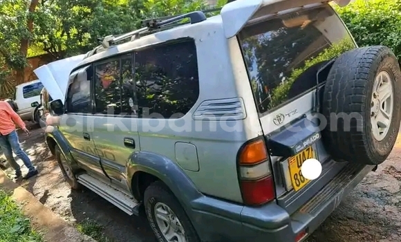 Acheter Occasion Voiture Toyota Land Cruiser Prado Autre à Kampala, Ouganda Acheter Occasion Voiture Toyota Land Cruiser Prado Autre à Kampala, Ouganda