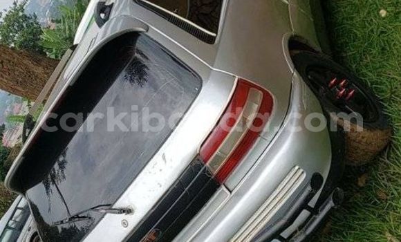 Acheter Occasion Voiture Cadillac Allante Autre à Bombo, Central Acheter Occasion Voiture Cadillac Allante Autre à Bombo, Central