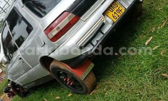 Acheter Occasion Voiture Cadillac Allante Autre à Bombo, Central Acheter Occasion Voiture Cadillac Allante Autre à Bombo, Central