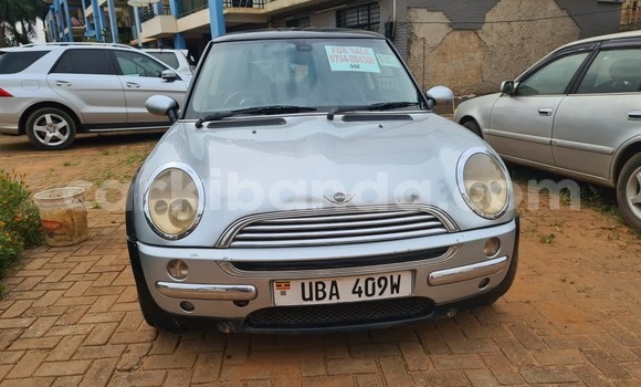 Acheter Occasion Voiture MINI Cooper Gris à Kampala, Ouganda