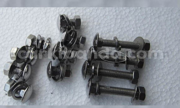 Nunua BMW 2002 bumpers ndani ya Amudat nchini Kaskazini Nunua BMW 2002 bumpers ndani ya Amudat nchini Kaskazini