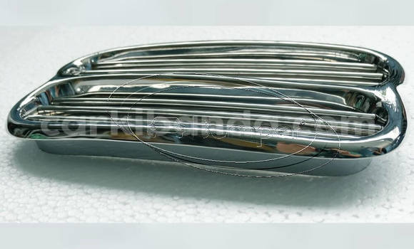 Acheter A center grill BMW 2002 à Arua, Ouganda Acheter A center grill BMW 2002 à Arua, Ouganda