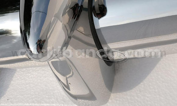 Nunua Volvo PV 444 bumpers ndani ya Bugembe nchini Mashariki Nunua Volvo PV 444 bumpers ndani ya Bugembe nchini Mashariki