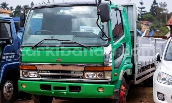 Gura Yakoze Fuso Fighter Green Ikamyo i Kampala mu Uganda