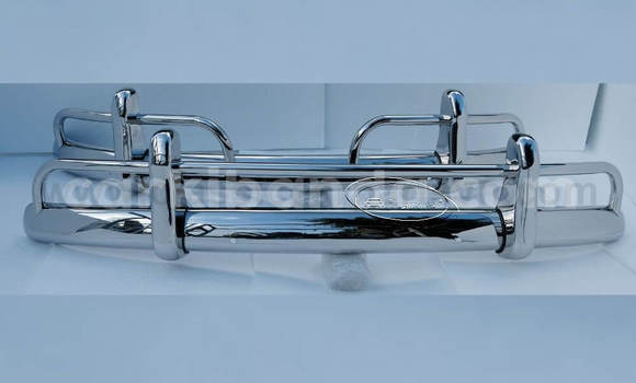 Nunua Volkswagen Beetle bumper ndani ya Bombo nchini Kati Nunua Volkswagen Beetle bumper ndani ya Bombo nchini Kati